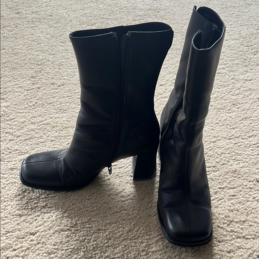 Elegant Brown leather Women's Boots
